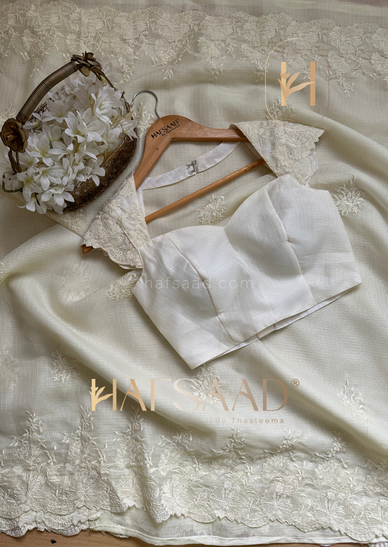 Celestia- Embroidered saree (Off white)