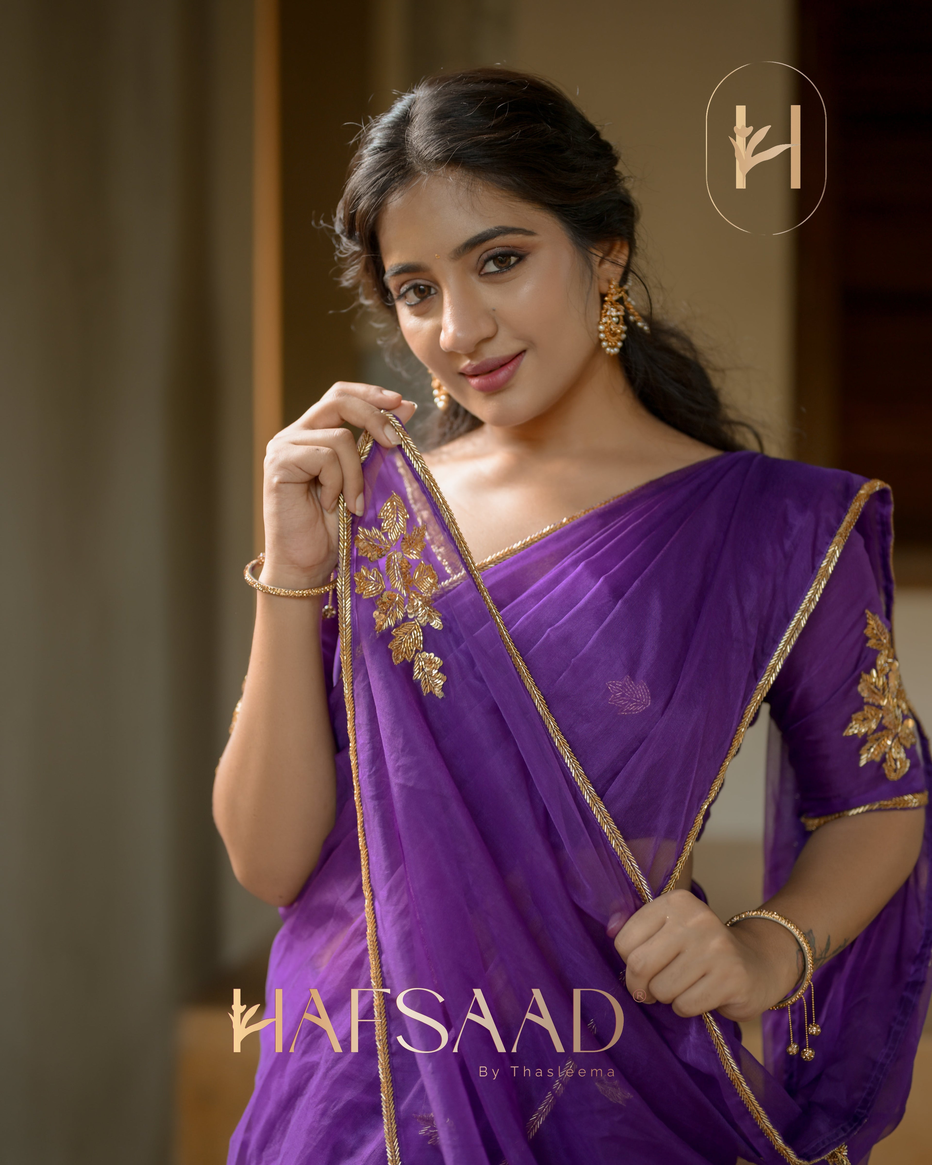 Rini- Pure organza handwork saree